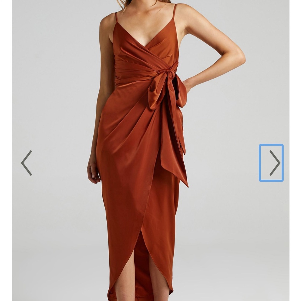 Showpo How Will I Know dress size US 6 - NWT